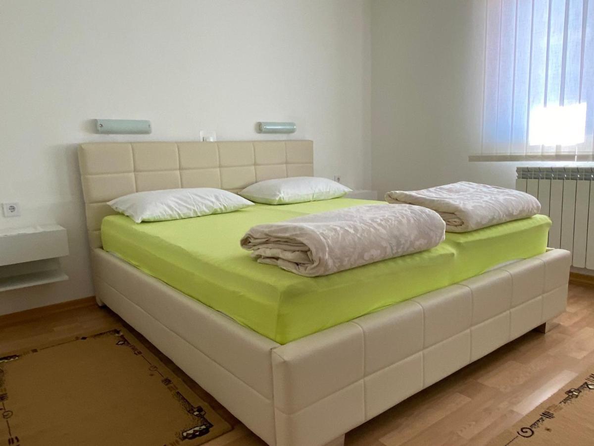 Apartment Giana *