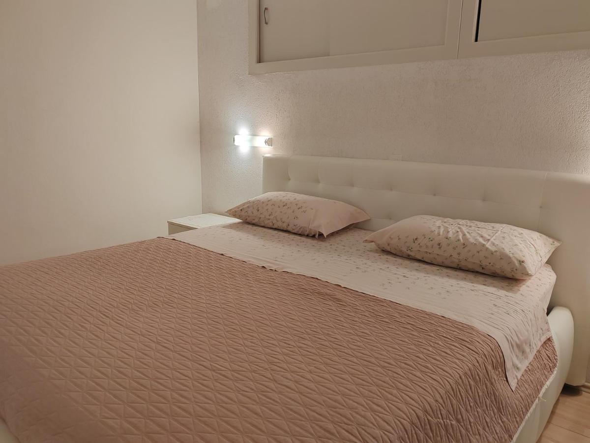 Apartment Giana *