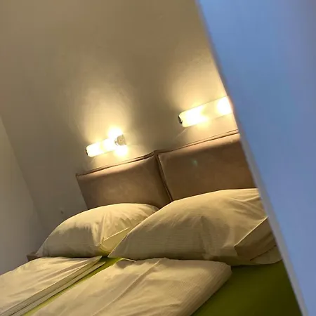 Apartments Giana Labin  Room photo